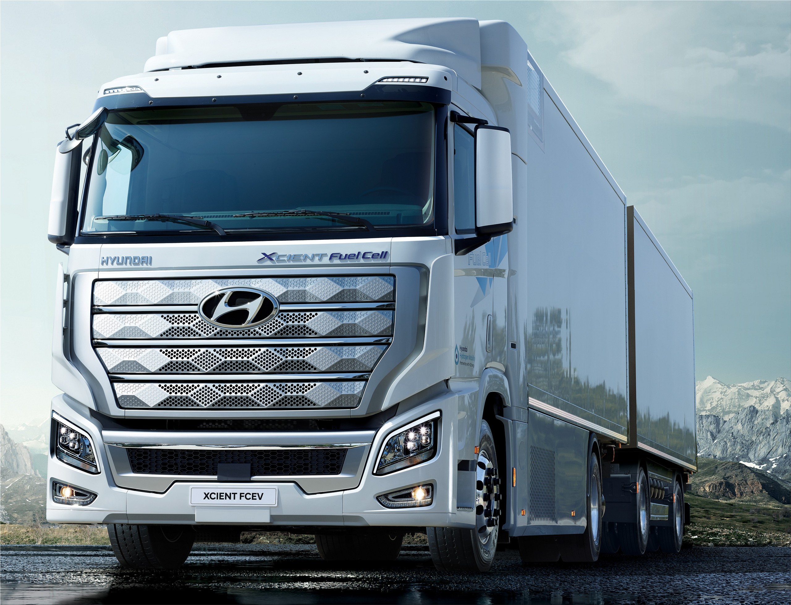 Hyundai Motor delivered the first seven Xcient Fuel Cell trucks