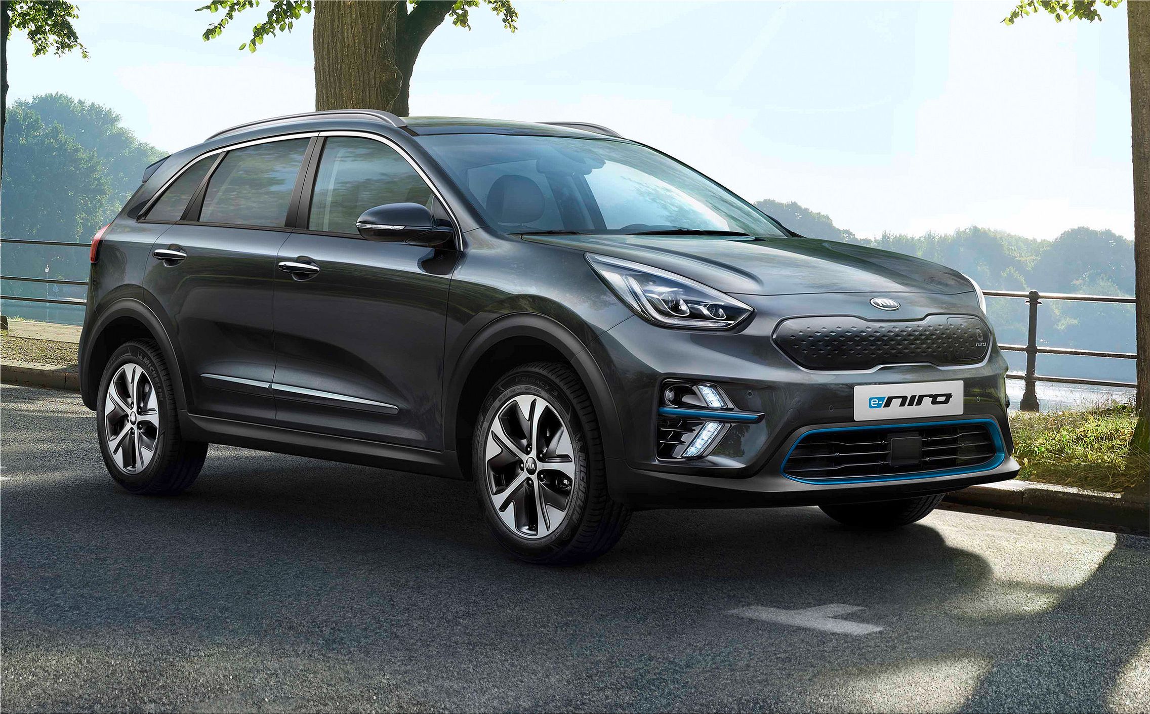 kia e niro electric features battery and price