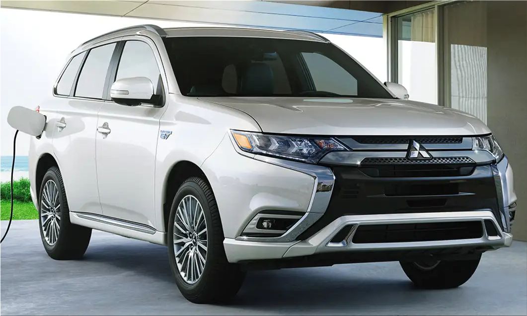 madrid police department has acquired 23 units mitsubishi outlander phev