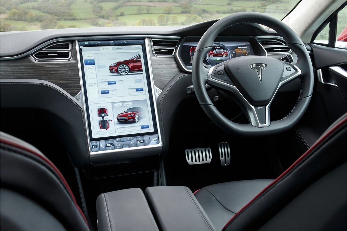 Tesla Model will borrow the Model 3 interior | Hunter