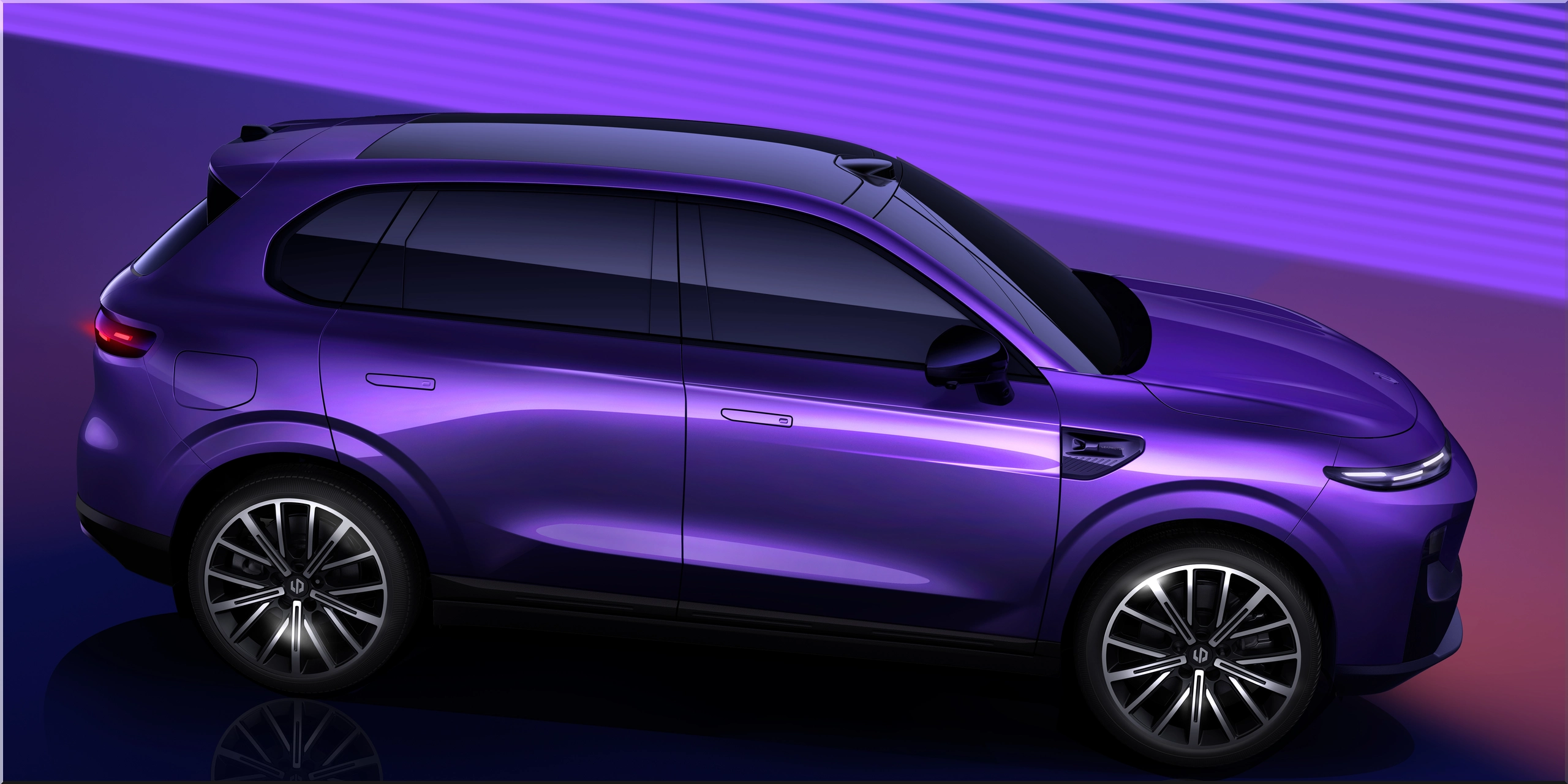 Leapmotor B10 at Paris Motor Show: 400-Mile Range and Affordable Pricing | Electric Hunter