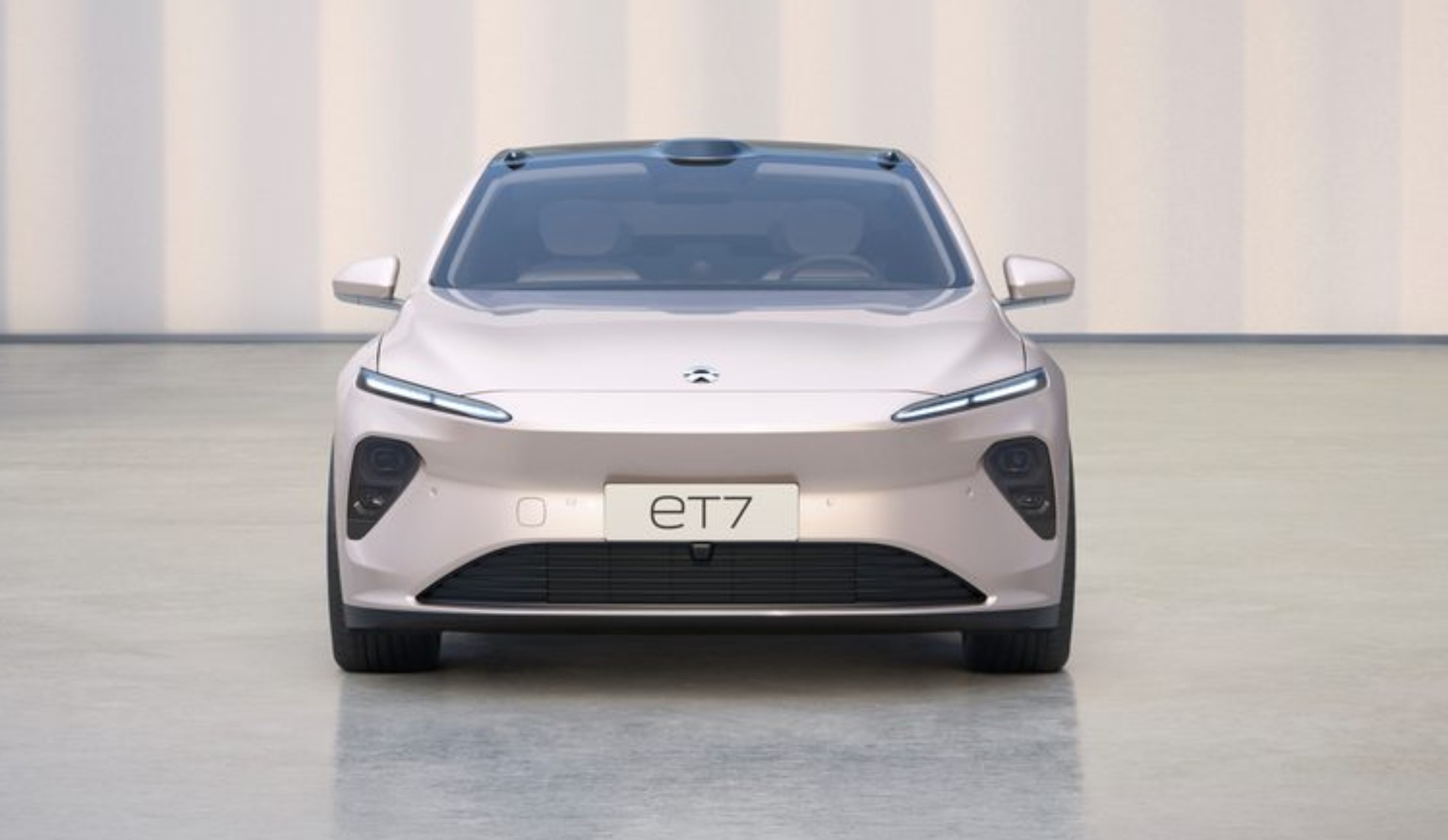 The new NIO ET7 with 480 kW and 1,000 km of autonomy Electric Hunter