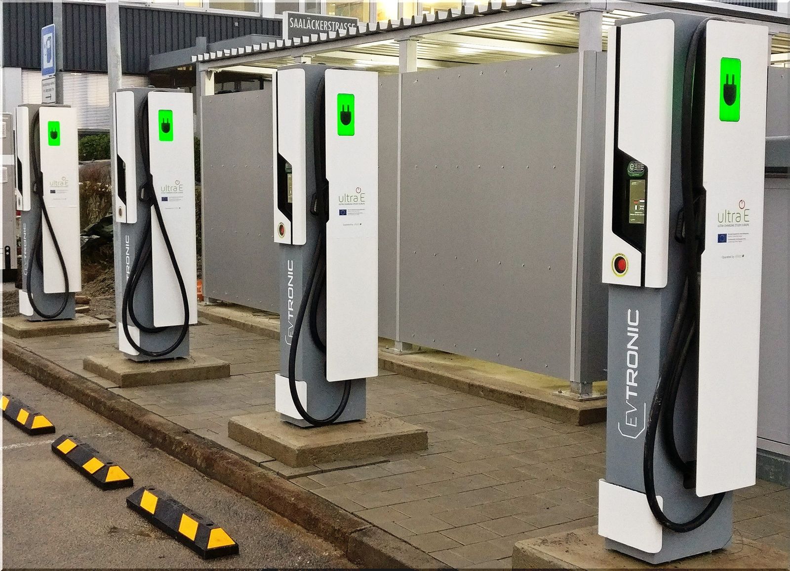 Canada will give buyers up to 5,000 against the purchase of electric