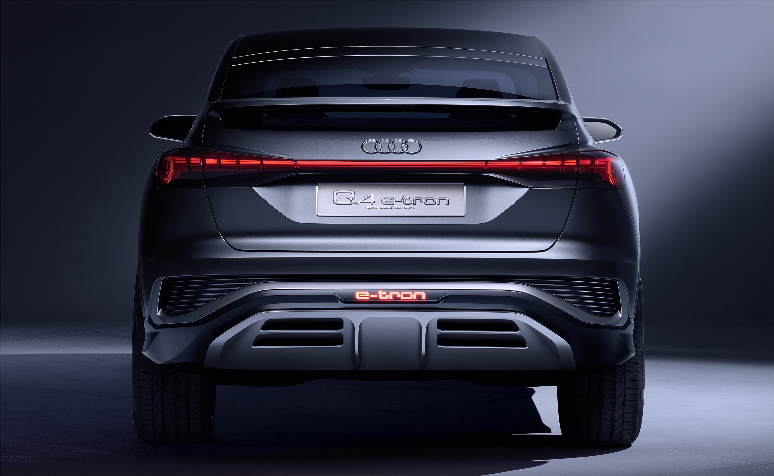 Audi Q4 Sportback etron electric SUV essential data Electric Hunter