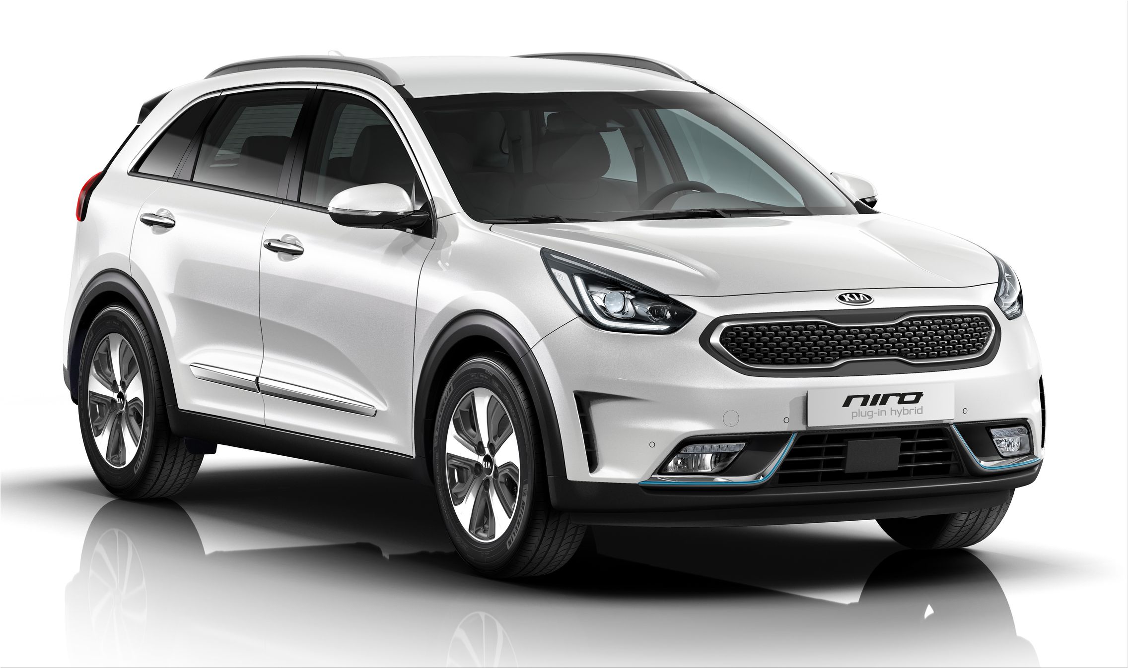 new-versions-of-kia-niro-hybrid-and-plug-in-hybrid-can-be-ordered-now