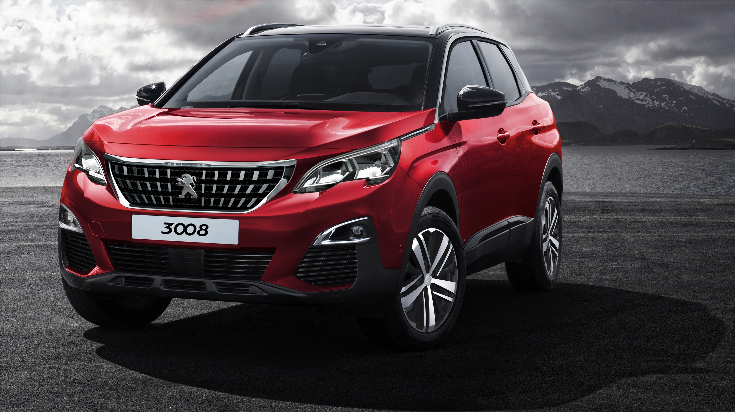 Peugeot 3008 Hybrid4 with front or allwheel drive