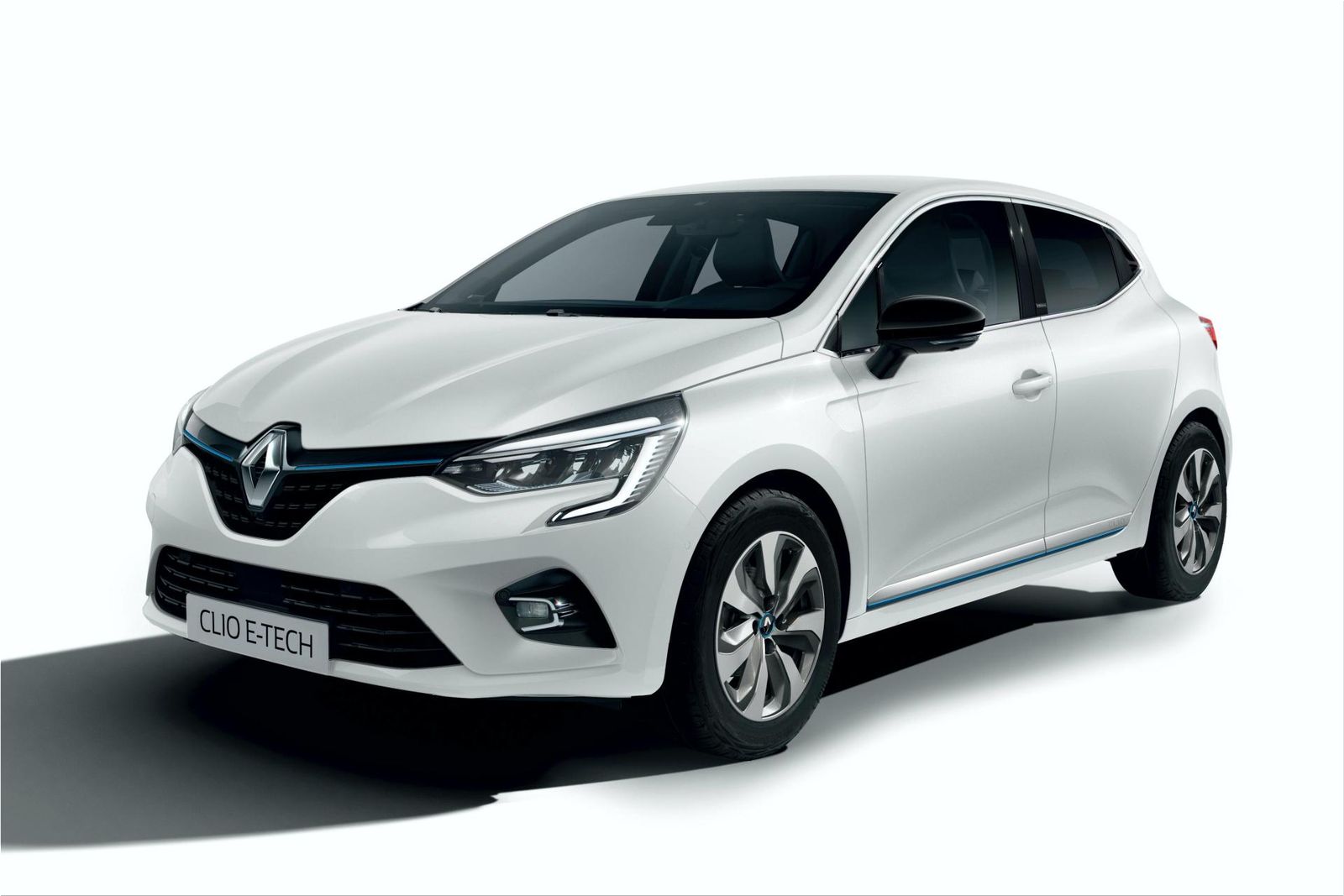 Renault clio hybrid price discount