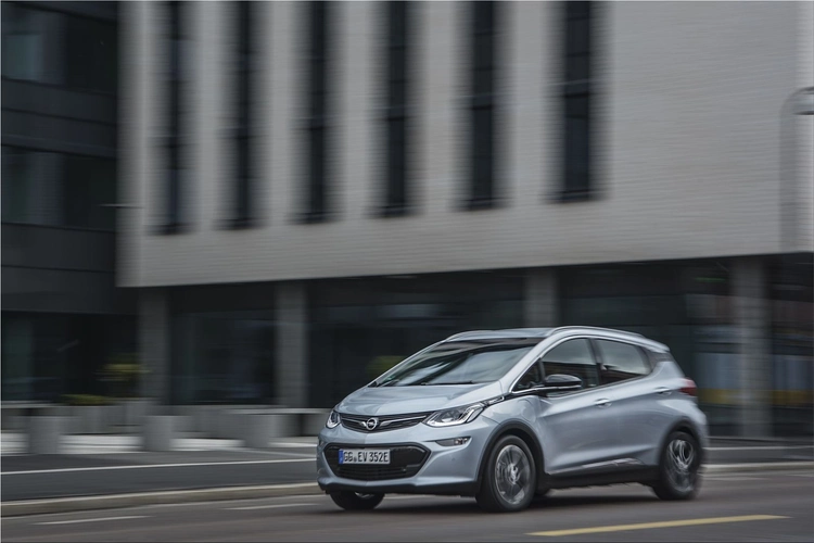 Opel Ampera-e