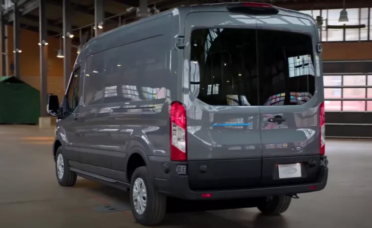 2022 Ford E-Transit