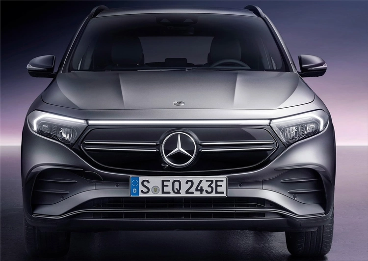 Mercedes-Benz EQA 250+ electric SUV