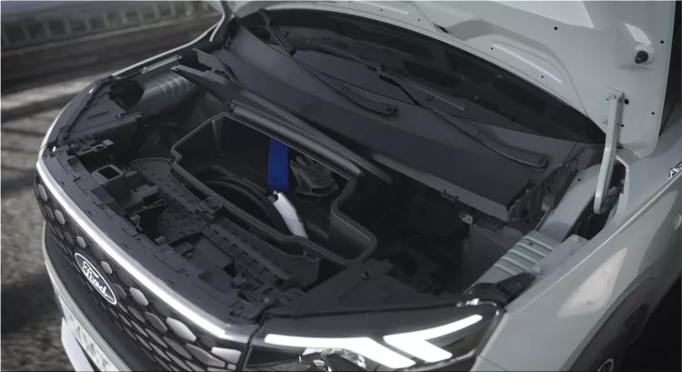 2023 Ford E-Tourneo Courier