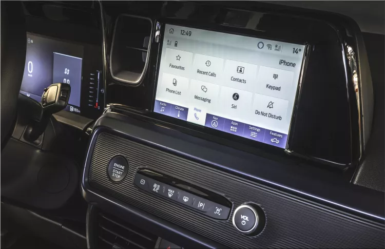 Ford E-Tourneo Courier