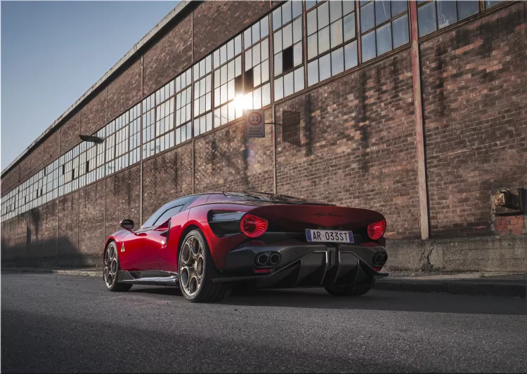 Alfa Romeo 33 Stradale