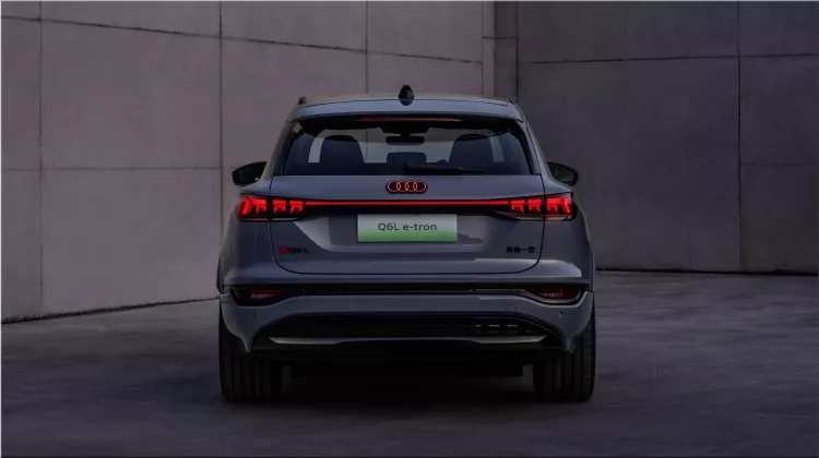 Audi Q6L e-tron
