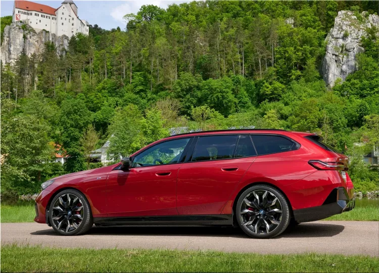 BMW i5 M60 Touring