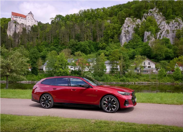 BMW i5 M60 Touring