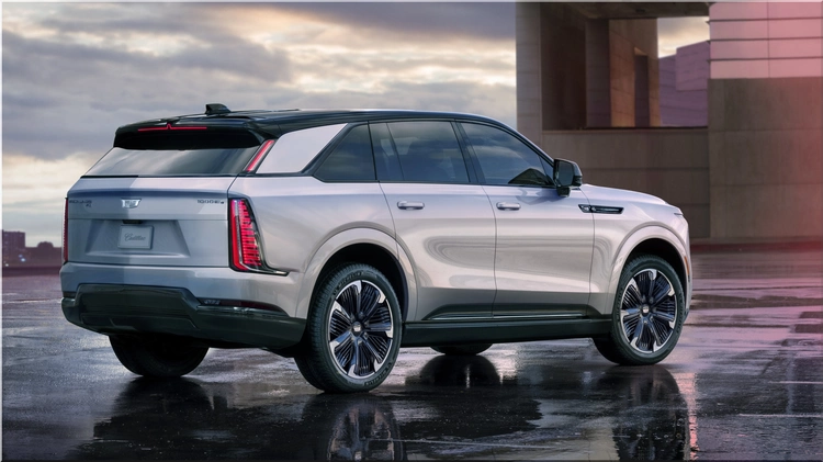 Cadillac Escalade IQ