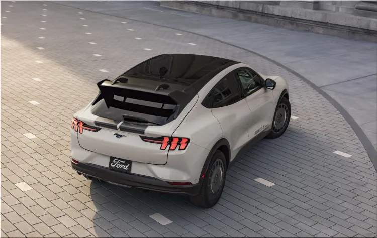2025 Ford Mustang Mach-E