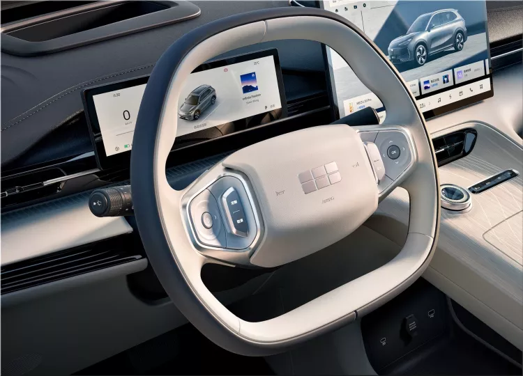 2025 Geely Galaxy E5