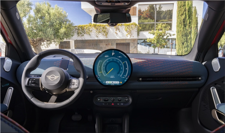 2025 MINI Aceman
