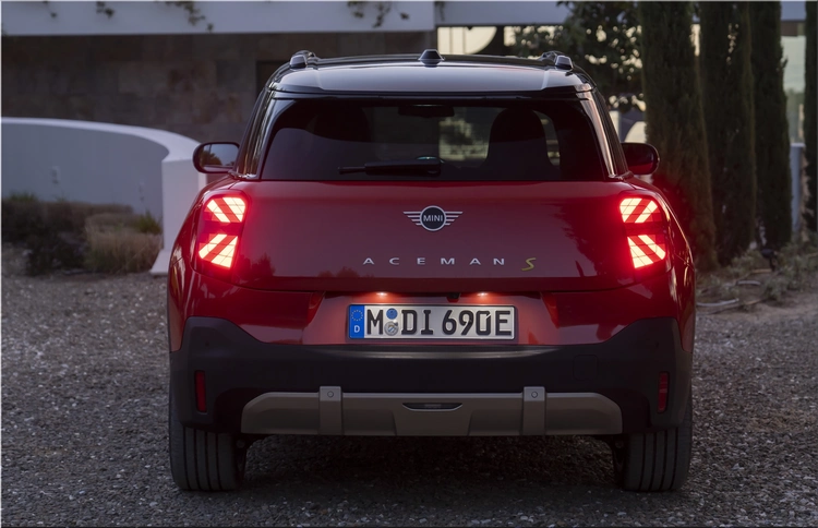 2025 MINI Aceman