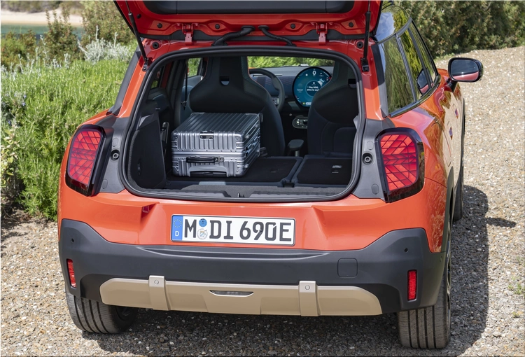 2025 MINI Aceman