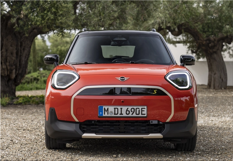 2025 MINI Aceman