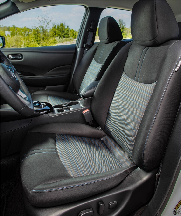 2025 Nissan LEAF