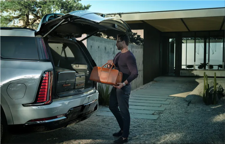 2026 Cadillac Escalade IQL