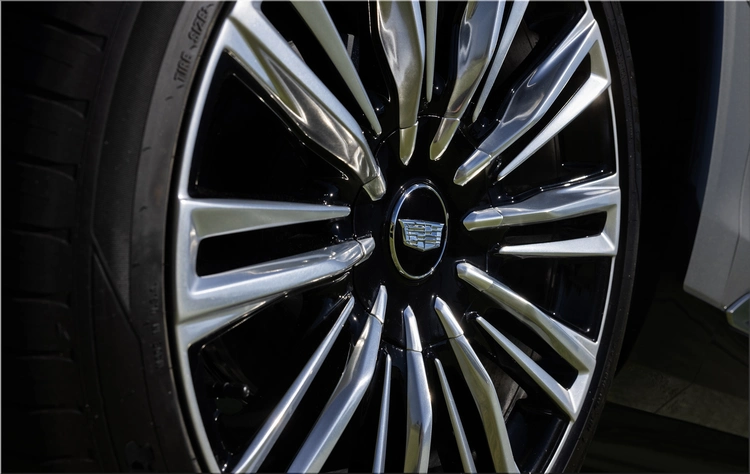 Cadillac VISTIQ