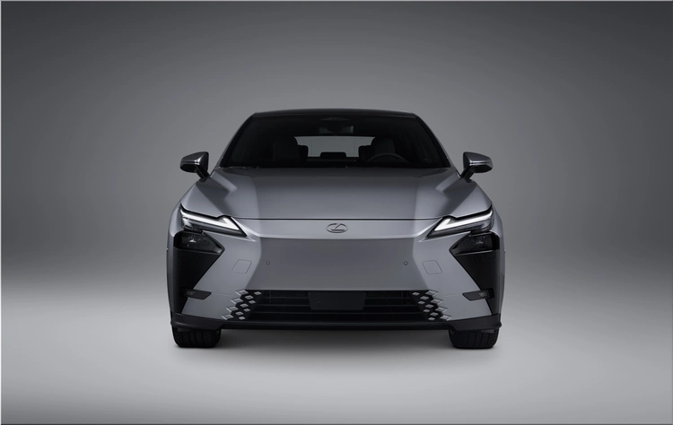 Lexus ES 500e