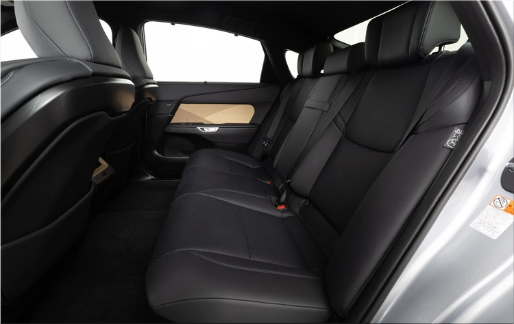 Lexus ES 500e