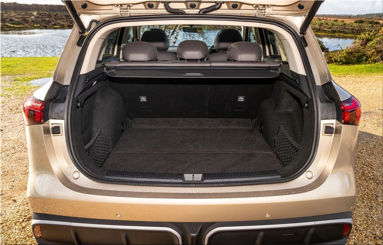 MG S6 EV
