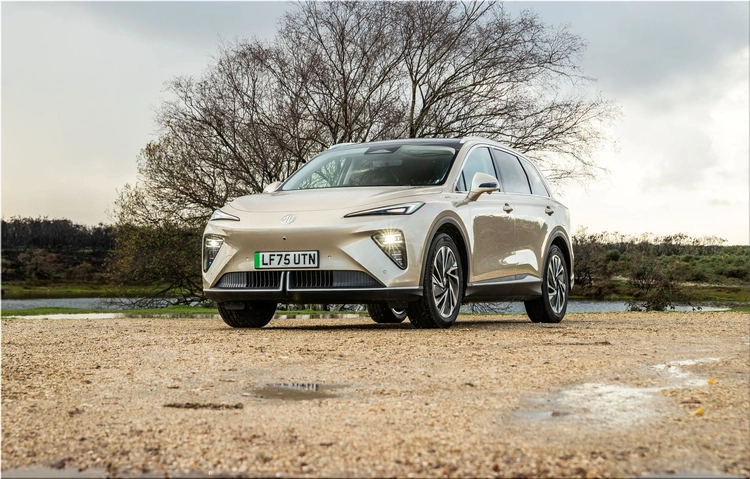 MG S6 EV