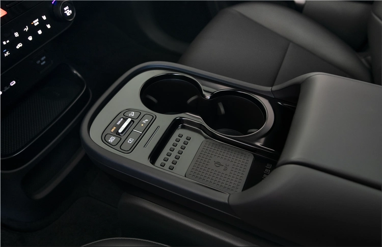 Hyundai IONIQ 9 Black Ink