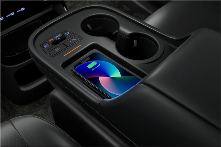 Hyundai IONIQ 9 Black Ink