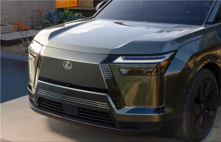 Lexus TZ