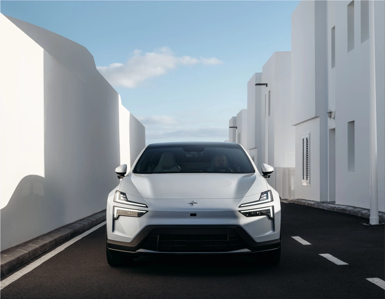 Polestar 4