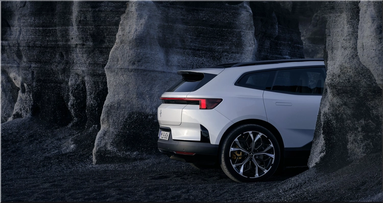 2027 Polestar 4 SUV Dual Motor