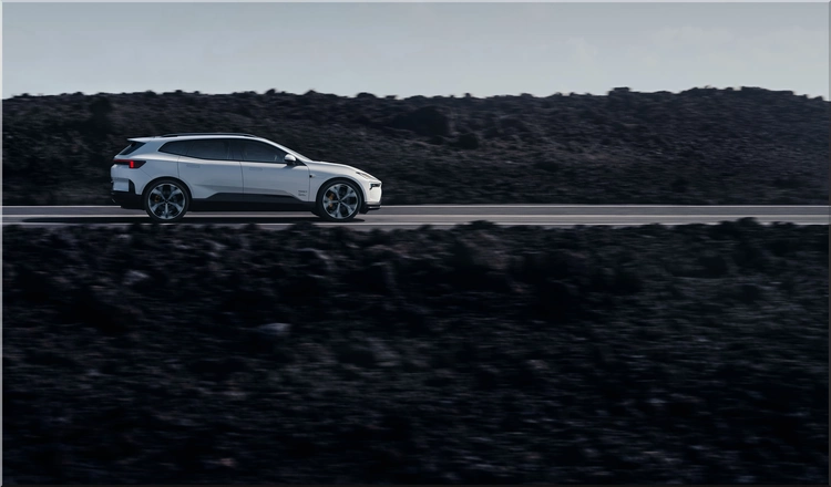 2027 Polestar 4 SUV Dual Motor