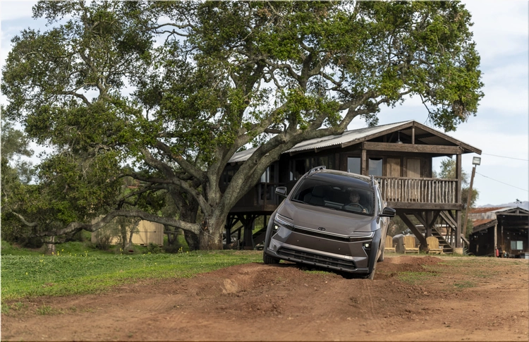 2027 Toyota bZ Woodland