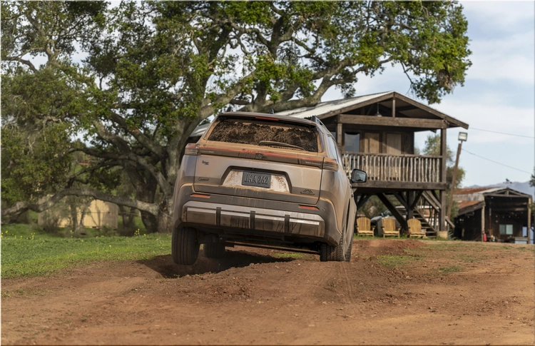 2027 Toyota bZ Woodland