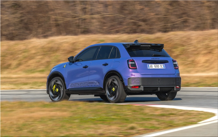Abarth 600e