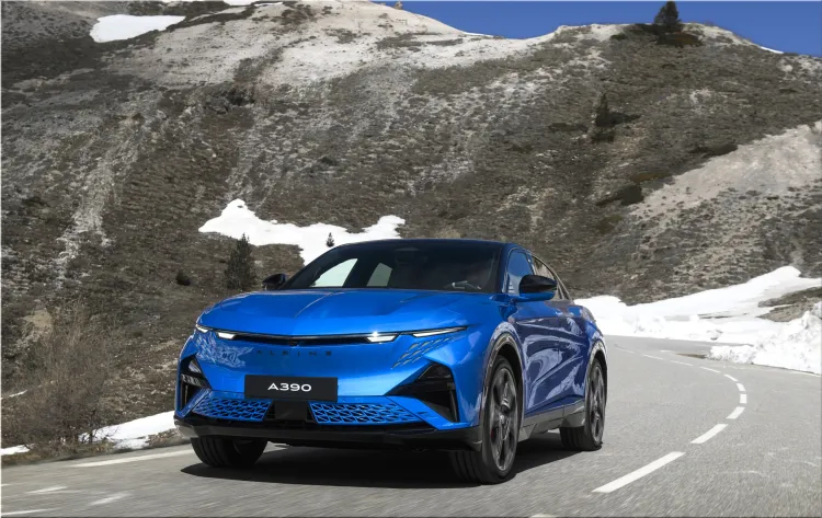 Alpine A390