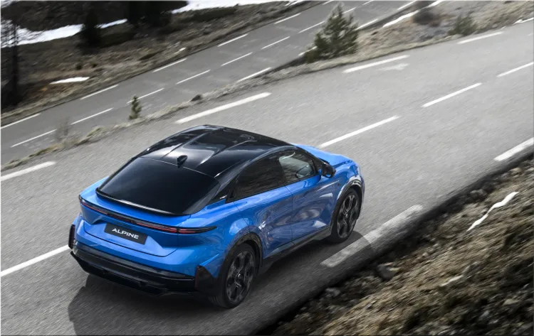 Alpine A390