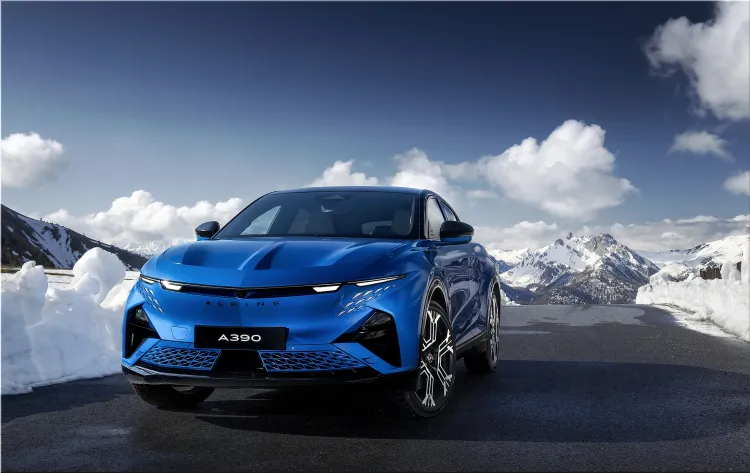 Alpine A390
