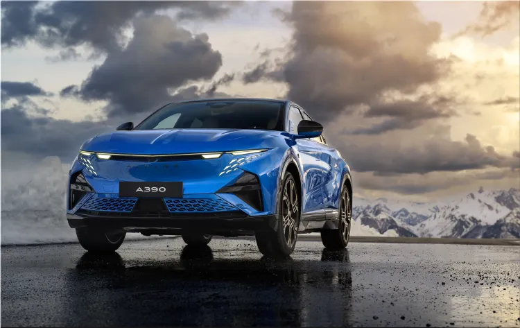 Alpine A390