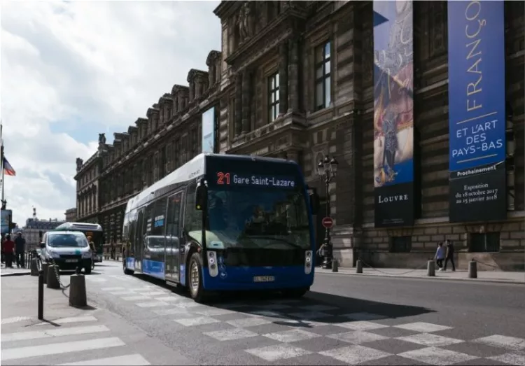 Aptis electric bus