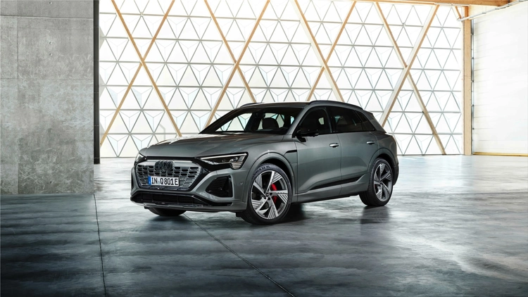 Audi Q8 Sportback e-tron