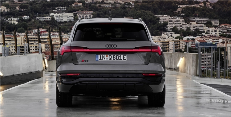 Audi Q8 e-tron